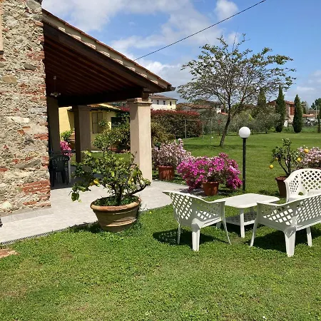 Relax In Toscana A Due Passi Da Dom wakacyjny